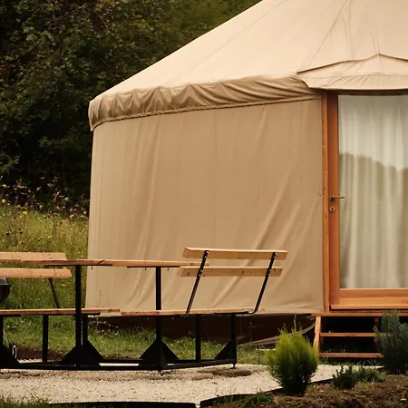 ラグジュアリーテント Mongolska Jurta