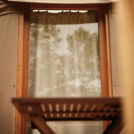 Mongolska Jurta ラグジュアリーテント Stará Turá