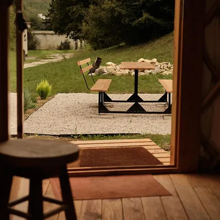 ラグジュアリーテント Mongolska Jurta Stará Turá